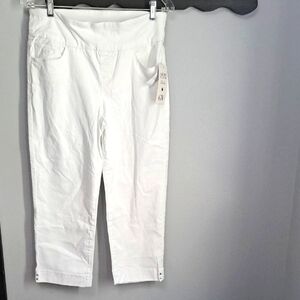 Gloria Vanderbilt  All Around Slimming Effect White Pull-On Capri Pant Sz 4 NEW